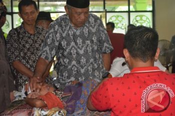Wagub Hadiri Khitanan massal