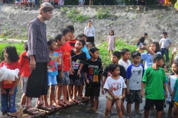 Ganjar Minta Kota Layak Anak Lakukan Aksi Nyata