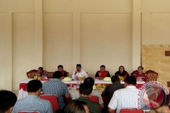 Pasangan Calbup Barsel Farid Yusran - Sukanto Silaturahmi Dengan Tim Kampanye 