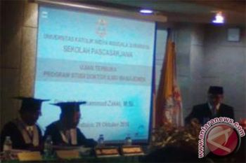Universitas Katolik WM Surabaya Lahirkan Doktor Jihad