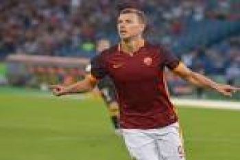 Edin Dzeko sementara pencetak gol terbanyak