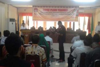 Tidak Diloloskan Sebagai Calon, IDE-SUA Gugat KPU Pekanbaru