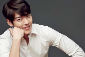 Kim Woo-bin Siap Rilis Smartphone Atas Namanya