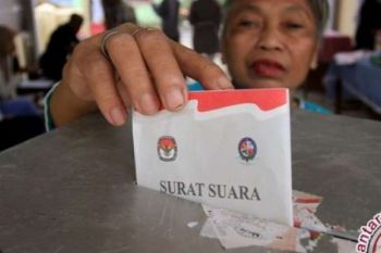 KPU Riau Kejar Target 75 Persen Partisipasi Pemilih Pilkada 2017
