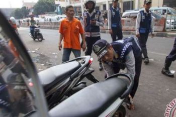 Wabup Siak: Dishub Harus Tindak Tegas Parkir Liar