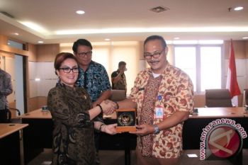 Wawali Sompotan-FKDM Berdialog dengan Kemendagri