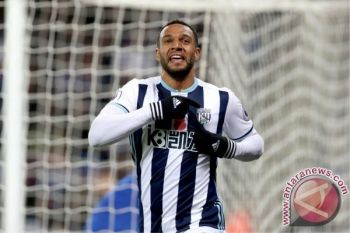 WBA Pecundangi Leicester 2-1 