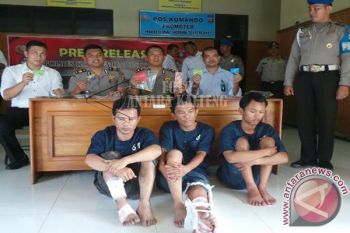 Bobol 20 ATM Di Sampit, 3 Warga Lampung Berhasil Ditangkap 