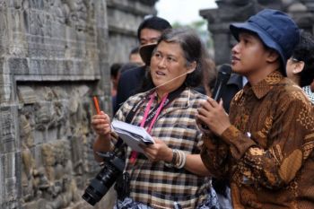 Putri Kerajaan Thailand Kunjungi Candi Borobudur