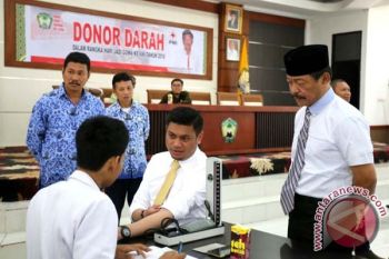 PNS Gowa donor darah di Hari Pahlawan 