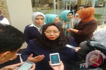 Istri Gubernur Kepri Enggan Jadi WNI