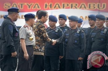 Ini Alasan Jokowi Safari Kunjungi Satuan Prajurit TNI dan Polri