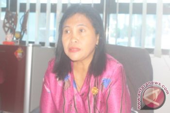 Disnaker Mimika peringatkan perusahaan terkait upah minimum 