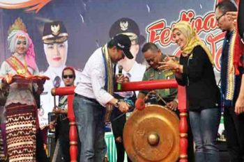 Menpora Buka Festival Way Kambas 2016  