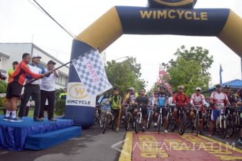 Gowes Bareng Marinir