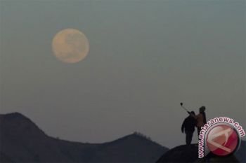 Bulan Purnama akan Muncul pada Ukuran Terbesar sejak Januari 1948