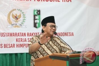 Oesman Sapta: Biarkan Rakyat Nikmati Pilkada Tanpa Konflik