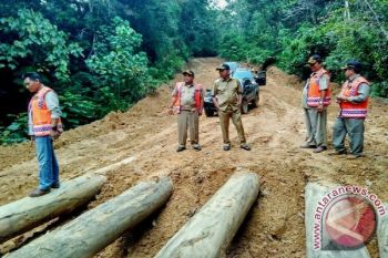 Bupati Barut Targetkan Tahun 2016 Ini Jalan Malawaken-Lahei Fungsional 