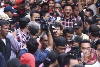 Pagi ini Ahok tetap Terima Keluhan Warga