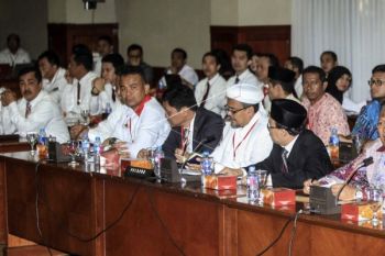 Ahok Jadi Tersangka