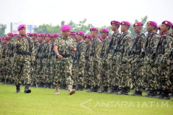 Sertijab Komandan Satuan Pasmar-1