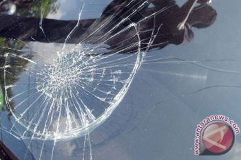 Pecahkan Kaca Mobil, Pencuri Sikat Laptop