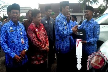 Peringati HKN Ke 52, Bupati Barut Ajak Insan Kesehatan Sukseskan Germas