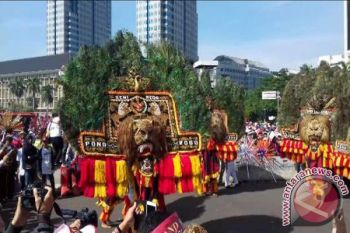 97.000 Orang Dalam Parade Bhineka Tunggal Ika