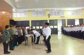 Bupati Way Kanan Ingatkan Calon Kepala Kampung Jaga Kedamaian