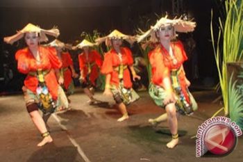Bangka Barat dorong kreativitas seniman tari