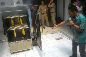 Balitbang Minta Pemprov Jateng Kembangkan Alat Pengasap Ikan