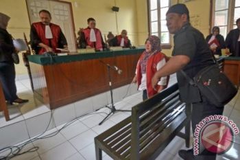 SIDANG KASUS PENCEMARAN NAMA BAIK LEWAT FACEBOOK