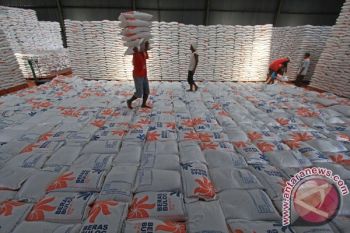 Selewengkan 885 Ton Beras, Mantan Kepala Gudang Bulog Mangkang Divonis Lima Tahun Bui