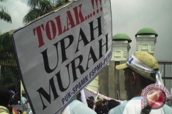 Buruh Jateng Menilai UMK 2017 Terlalu Rendah