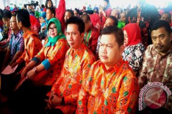 Meriah, Bupati Barito Utara Hadiri Gelar Teknologi Di Mataram