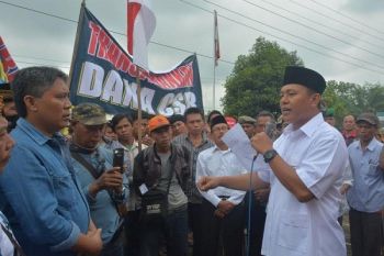 Warga Tiga Desa Unjuk Rasa Tuntut GPPC
