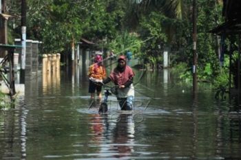 Pemkab Pekalongan Gelontorkan Dana Penanganan Rob Rp15 Miliar