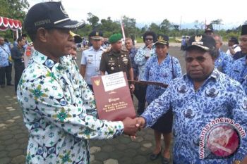 Bupati Mimika ajak ASN hindari praktik korupsi 