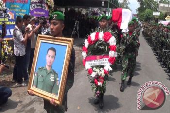 Korban Heli TNI AD dimakamkan di Kusumanegara 