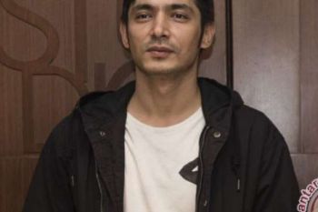 Abimana Aryasatya Incar Ponsel Dengan Kamera Canggih