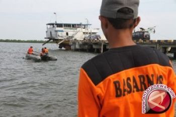 Tiga Kantong Jenazah Tiba di RS Bhayangkara