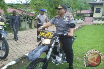Polres Tanah Datar Serahkan 25 Kendaraan Operasional