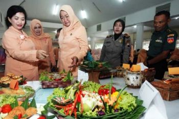 Dharma Wanita Dorong Anggota Peka Teknologi Informasi