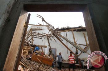 BNPB: 14 Bangunan Roboh Akibat Gempa Pidie