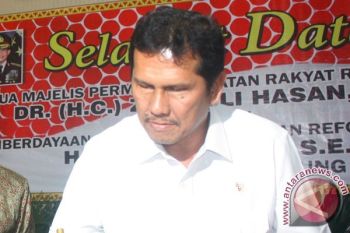 Menpan RB Usahakan Uang Lembur PNS