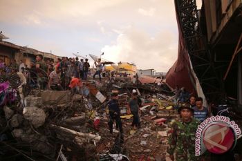 TNI Bangun Dua Rumah Sakit Lapangan