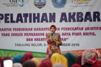 OASE Kabinet Kerja Tanamkan Pendidikan Berkualitas--800 Guru TK/PAUD Ikuti Pelatihan Akbar