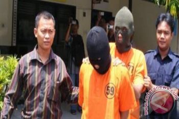 Polisi Tangkap Dua Pengedar Narkoba di Kupang