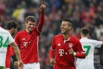 Gulung Wolfsburg 5-0, Muenchen Rebut Puncak Klasemen