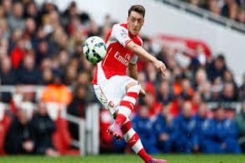  Arsenal puncaki klasemen liga Inggris          